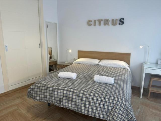 Citrus Suite By Alhaurin Loft City Center อาเลาริน เดลา ตอร์เร ภายนอก รูปภาพ